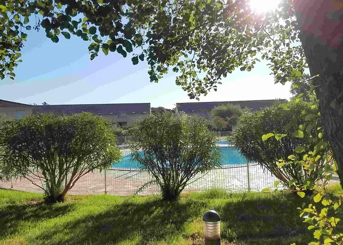Holiday home Corse T3 Piscine Santa-Maria-Poggio (Corsica)