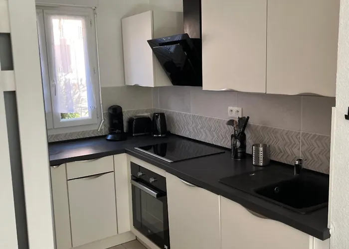 Hébergement de vacances Corse T3 Piscine *